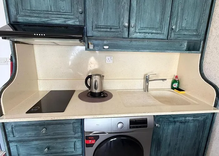 Casa Emma Mit Meerblick Direkt Am Apartmán Klorakas